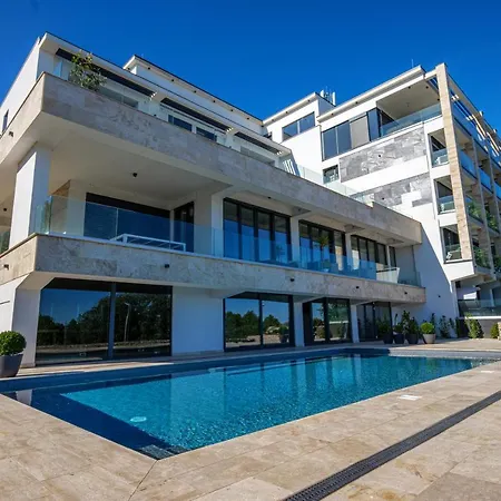 Apartament Sailing *